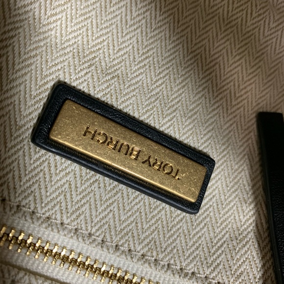 NEW Tory Burch Kira Chevron Black Small Convertible Shoulder Bag/Crossbody Bag - Picture 9 of 16